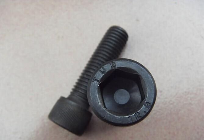 �ߏ�(qi��ng)����˨